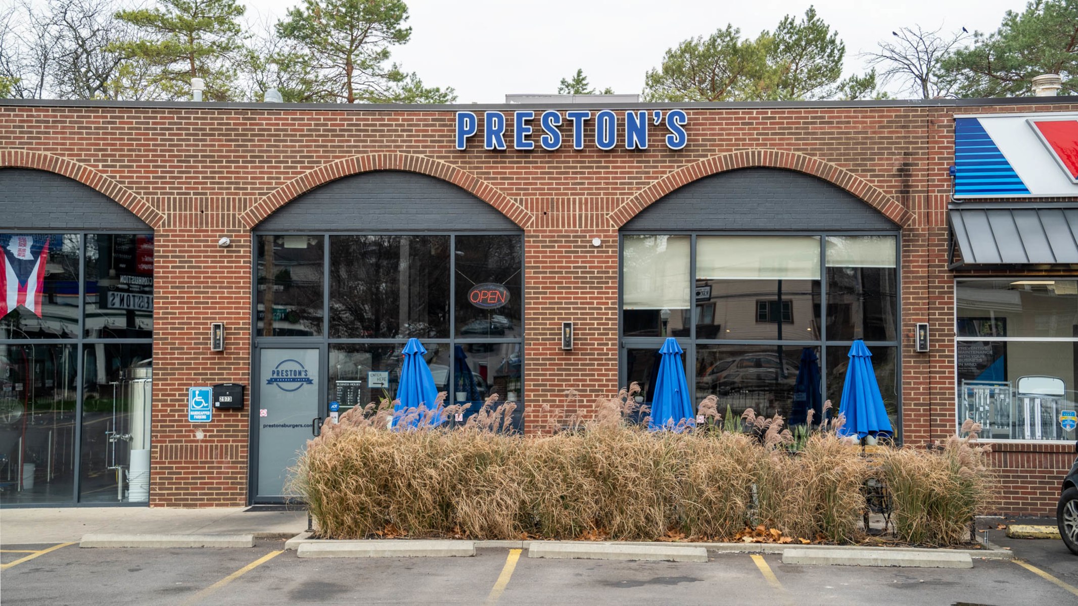 Preston's Burgers
